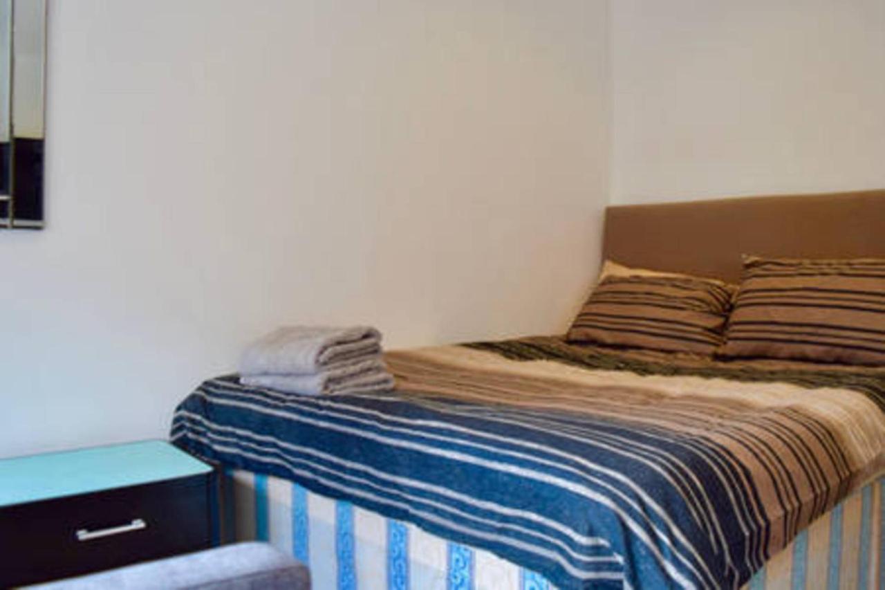 Gorgeous Studio In Trendy London Location Apartment ภายนอก รูปภาพ